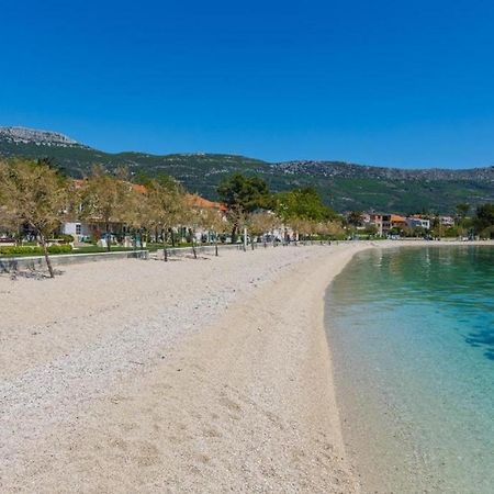 Sunny Holiday House With Pool Kaštela Kültér fotó